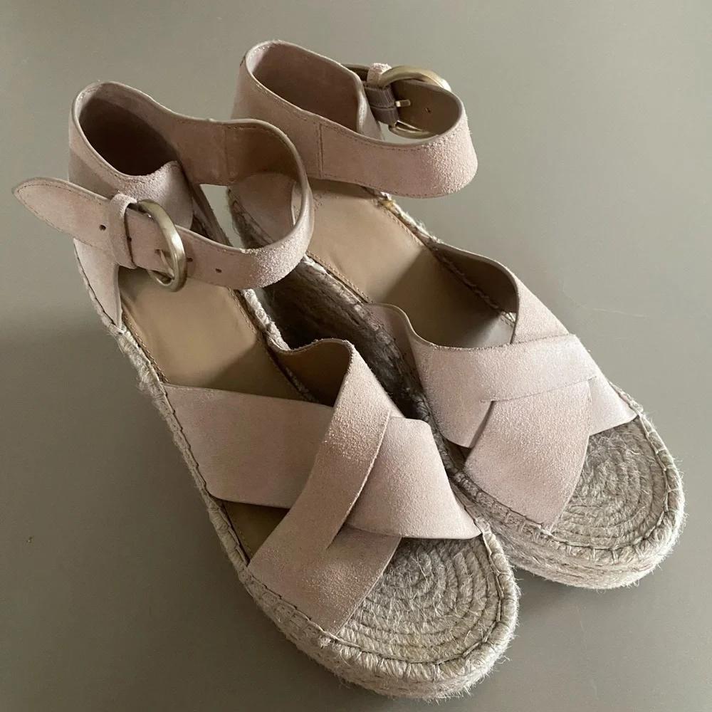 Marc Fisher Amari Espadrille Wedge Sandal Size l0M‎ Light Taupe Suede Nautical